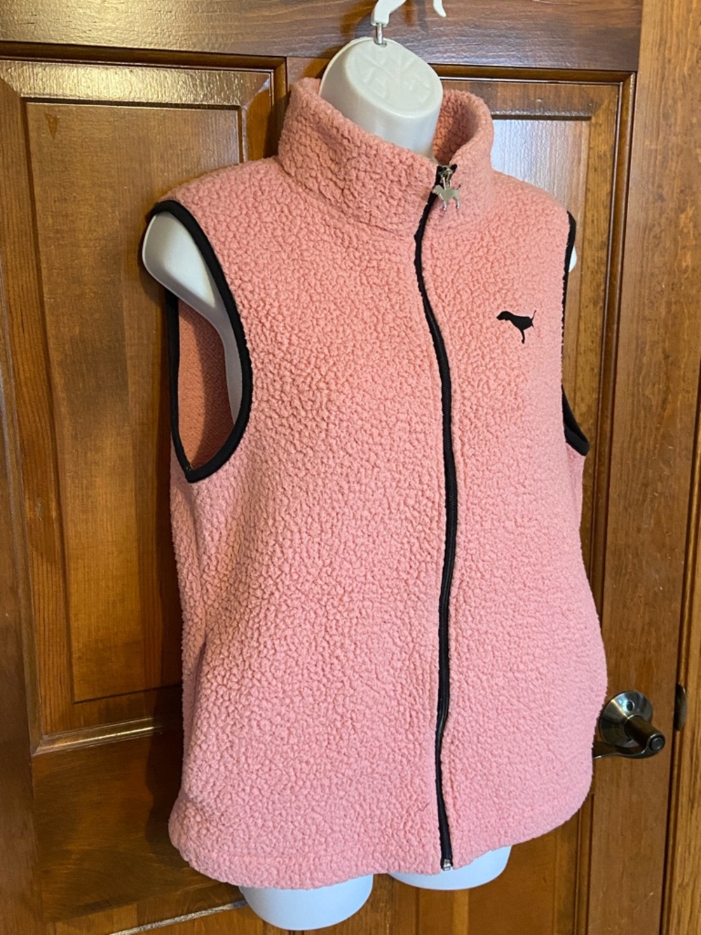 PINK Victoria Secret Sherpa Full Zip Vest Smoky Rose Limited Edition Size Small - Picture 2 of 10